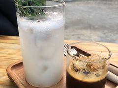 风味冰美式/梅子-转山咖啡(松柏社区店)