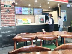 大堂-李先生牛肉面大王(站北广场店)