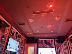 -自由港KTV(王子公主金平店)