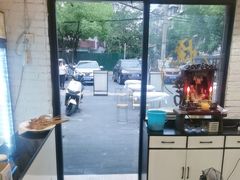 -狮龙啤酒烧烤屋(建二路店)