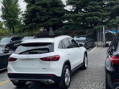 -奔驰上海利星(七宝店)