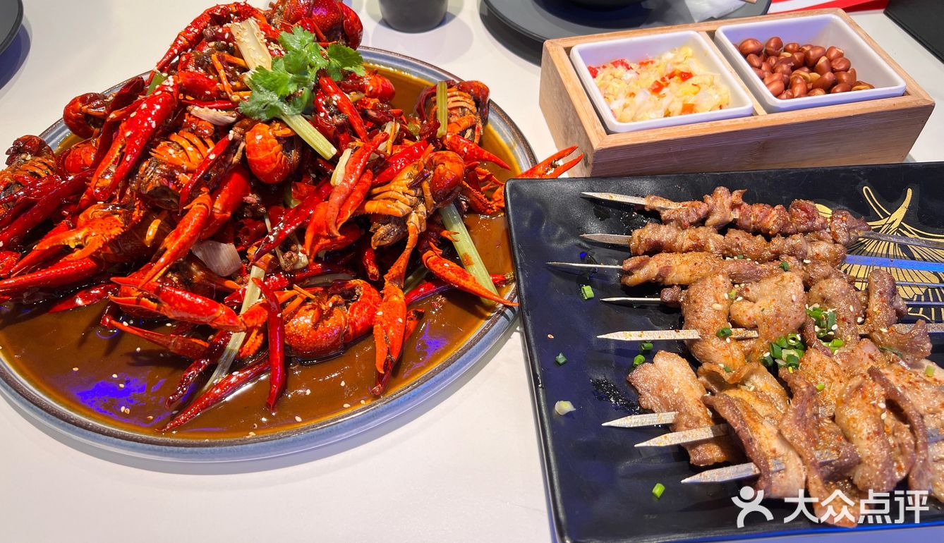 在上海还有人不知道钳小柒龙虾吗🦞？？