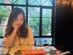 -弦月窗LUNETTE BY AMANDA(复兴路店)