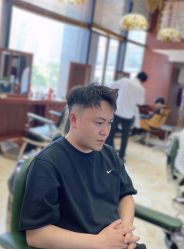 -尼特斯男士发型馆