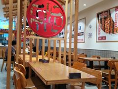 -南城香·饭香串香馄饨香(青年路店)