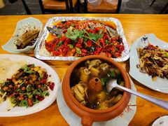 -小厨子私房菜·云南美食店