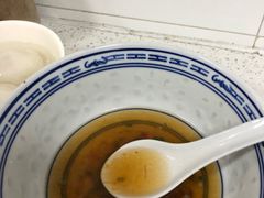 半菜半肉-古徽州馄饨店(宝安路店)