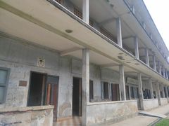 -吐斯廉屠杀博物馆