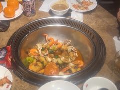 -七欣天香辣蟹火锅(上海银亿滨江店)