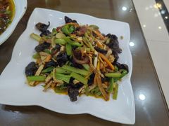 -王良才酸菜鱼(总店)