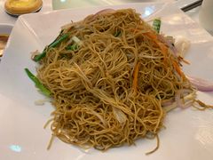 -龙悦湾酒家·八阵鱼生·渔人码头店