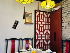 -京城小江南·北京烤鸭·江南土菜·白鱼(中关村店)