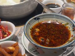 -禄婶鸡煲·打边炉