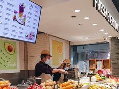 -每日新鲜水果吧(芮欧百货店)