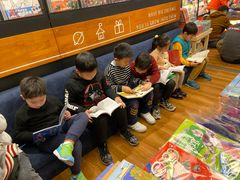 -西西弗书店&矢量咖啡(凯德晶萃广场店)