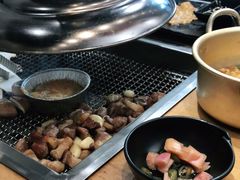 -肉甲韩国木炭烤肉(新壹街1店)