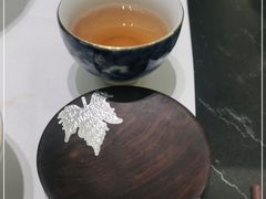 -红鼎豆捞·非遗鲍皇汤火锅(宝丰路店)