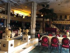 -碧中海汤泉汗蒸酒店