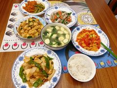 -鲸育宝宝月嫂(徐汇店)