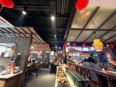 -魏铭鱼头捞饭(晋阳路店)