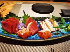 蓝鳍金枪鱼中腩刺身-芯元·碳烤熟成牛肉(经开店)