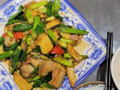 青蒜茨菇腊味-九炉分座(个园店)