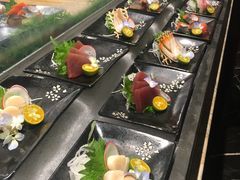 -半岛翡丽海鲜自助餐厅(观风亭店)