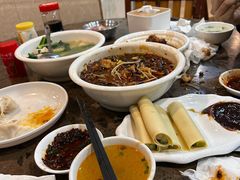-周家大连水饺(美专校街店)