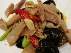 -赶海部落海鲜城(海阳路店)