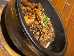-青瓦炭韩潮烤肉(花园道店)