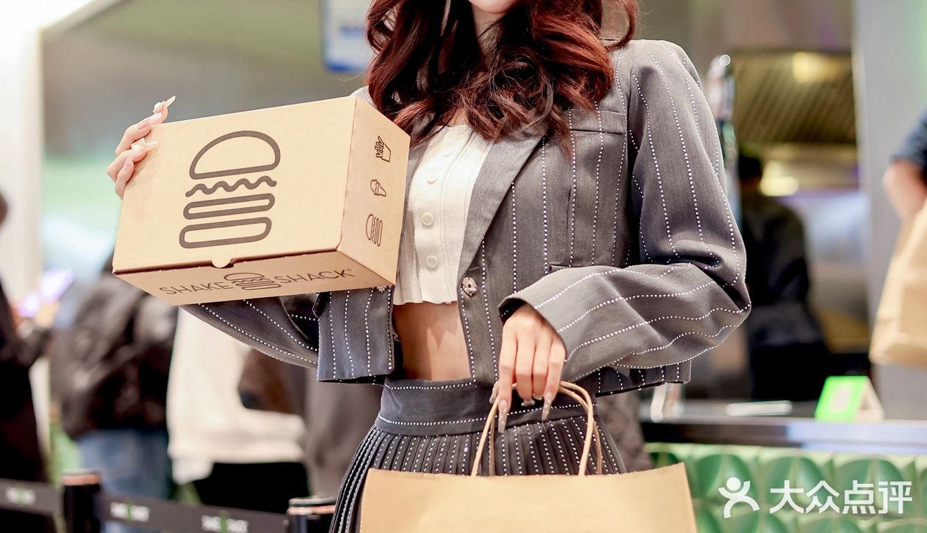 汉堡界的“爱马仕”Shake Shack终于来天津啦❗️  