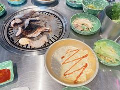 -欧巴炭烤肉오빠숯불구이(南京东路店)