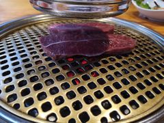 -唯成•韩国炭火烤肉 유성고기