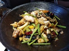 -西街夜油条·麻团包乌饭