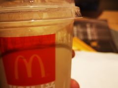 -麦当劳(海岸城店)