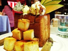 -铜锣湾·有麝自然香(渝北财富中心店)