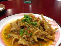 蒜香鸡脚-浩海火烧云傣家菜(京广店)