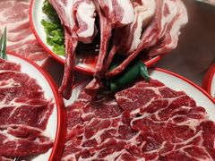 -炭小牛果木烤肉