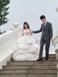 -玫瑰星座婚纱摄影轻奢定制(双井店)