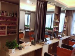 -Lumiere hair 路米日系美发