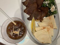 -潮一不贰·法式甜品·生日蛋糕·西式简餐(外滩店)