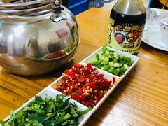 秘制豆捞汁-四爷捞锅·潮汕牛仔骨火锅(泉城路店)
