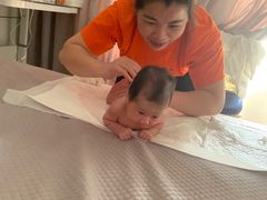 -家家月嫂育婴师育儿嫂(龙岗直营店)