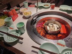 -晓宇重庆火锅(赛格国际购物中心店)