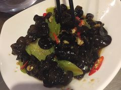 -龙巢盱眙龙虾·牛蛙·烧烤宵夜(八卦岭店)