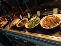 -大中华希尔顿酒店-念自助餐·嗨啤·小龙虾