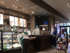 -星巴克臻选(南京金茂览秀城店)