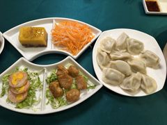 -唐乐宫·歌舞剧院餐厅