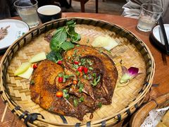 -老滇山寨•云南特色菜•地方菜•民族风情歌舞表演(金碧店)