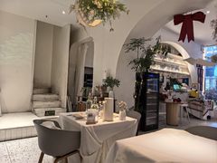 -春树下·树屋花房西餐厅(罍街AS1980店)